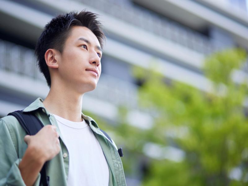 日本人の男性